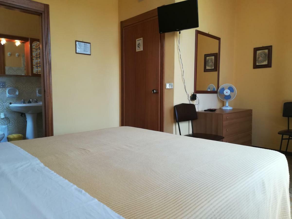 B&B Florida House Passignano sul Trasimeno Eksteriør billede